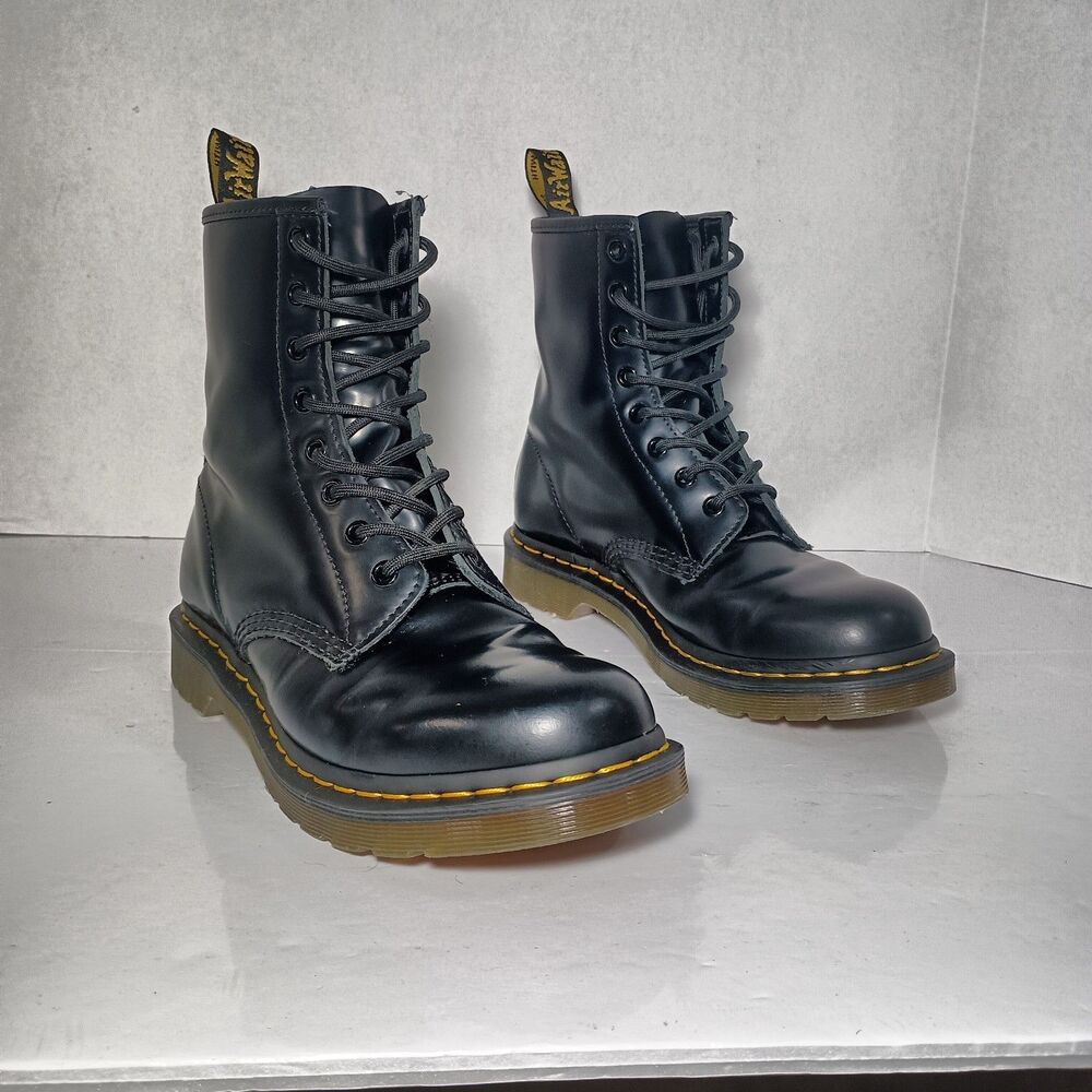 Dr Martens 11821 1460 Smooth Black Leather Combat Womens Boots Sz UK 7 US 9 Doc